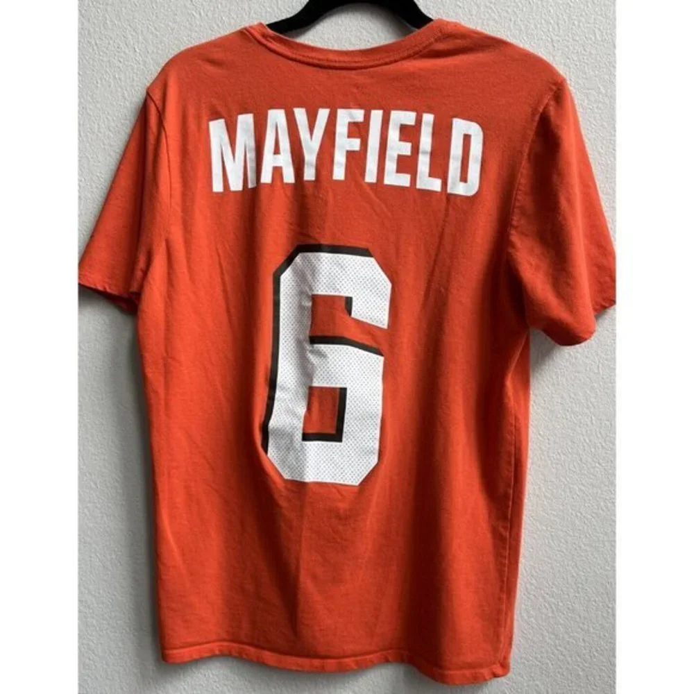Cleveland Browns Shirt Mens  L Orange NFL Nike Short Sleeve #6 Mayfield‎ T-shirt